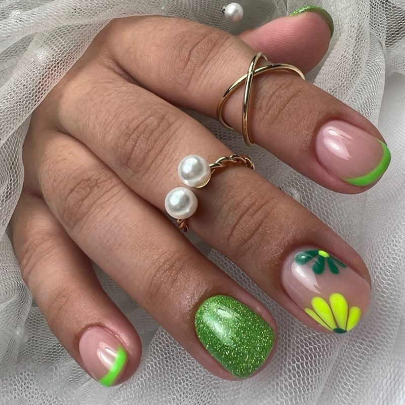 24Pcs Short Ballet False Nails - Nail Art Inspo recension och pris